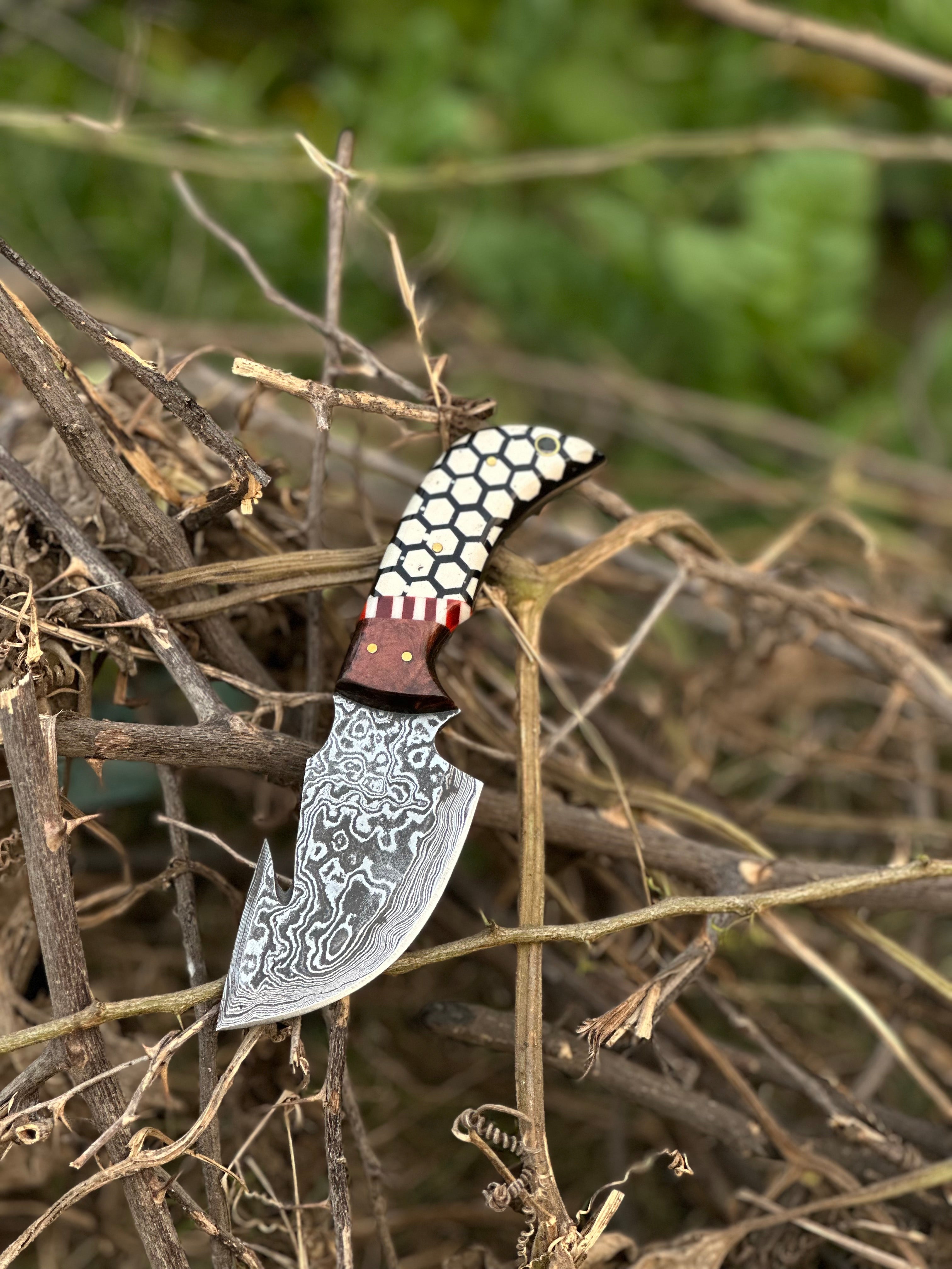 Custom Handmade Damascus Steel Guthook Skinning Knife with Rosewood & Resin Handle - 7.5” with Leather Sheath